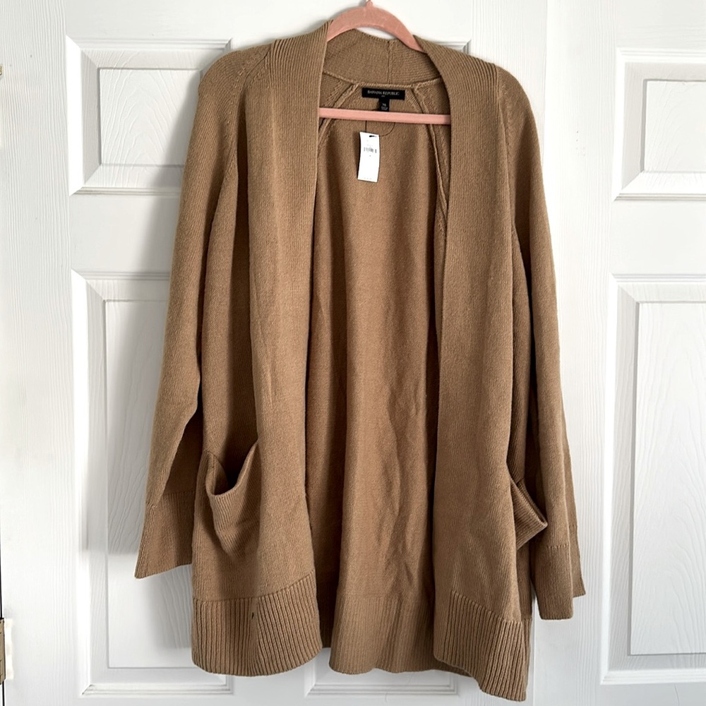 NWT Banana Republic plus cardigan XL